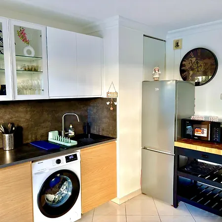 Apartmán Beachside With Pool & Garden In Juan Les Pins Antibes